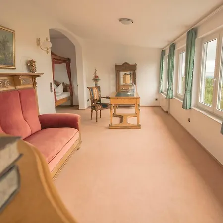 Гостевой дом Berggasthof Ziegenkopf 3*
